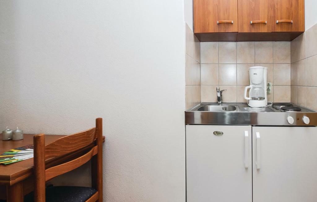Sunrise Studio Apartments 3 ล็อควา โรโกซนิตซา ภายนอก รูปภาพ